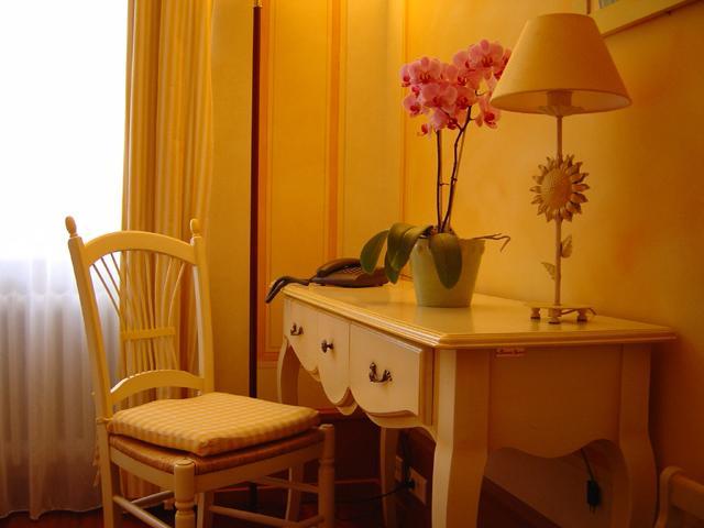 Hotel Restaurant Le Strasbourg Bitsch Zimmer foto